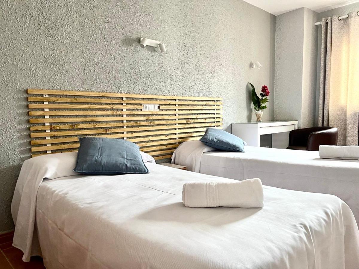 ז'אקה Hotel Acebo Plaza Mayor מראה חיצוני תמונה