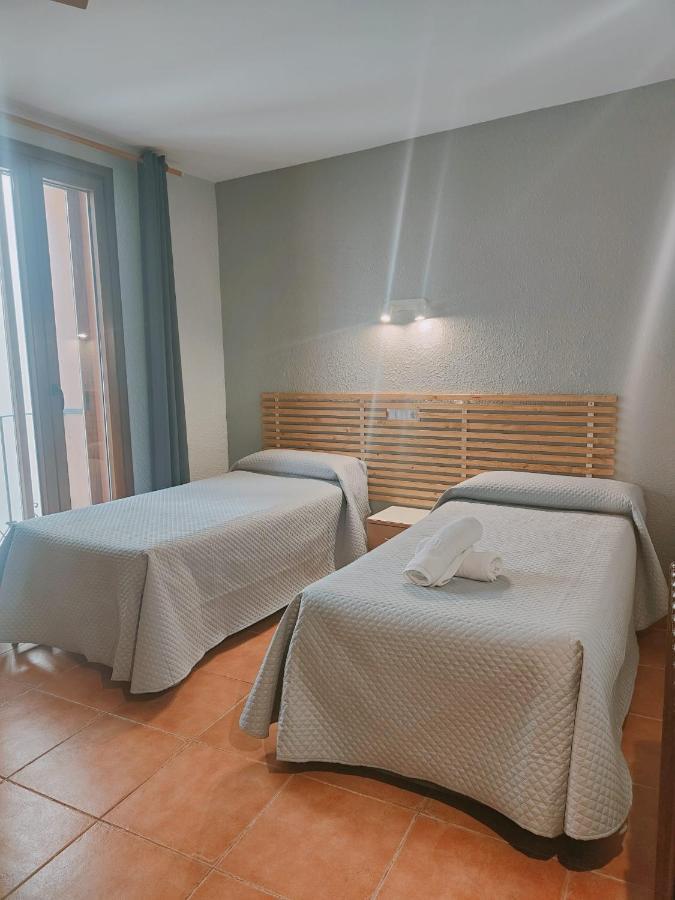ז'אקה Hotel Acebo Plaza Mayor מראה חיצוני תמונה