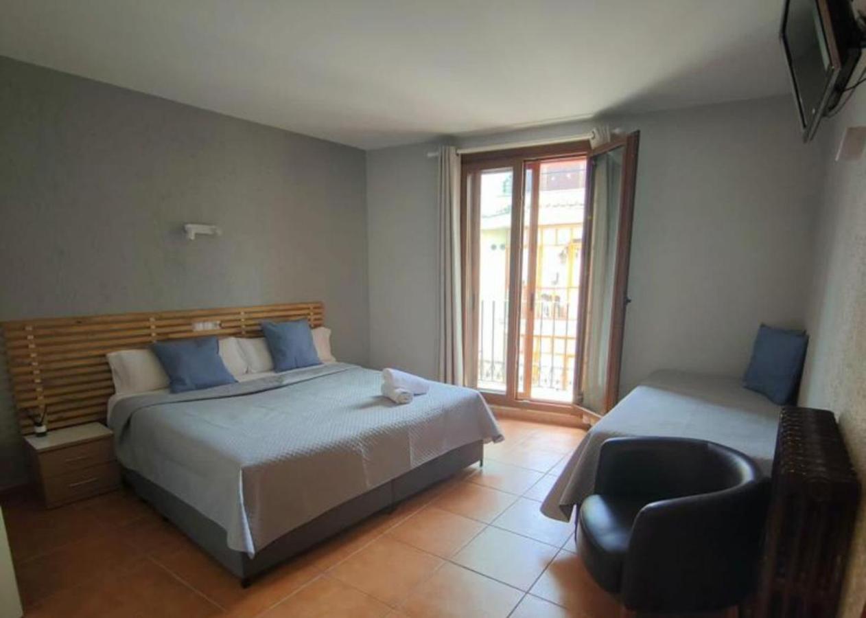 ז'אקה Hotel Acebo Plaza Mayor מראה חיצוני תמונה